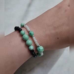 💥3/$12 Handmade Green Swirl Bracelet Set